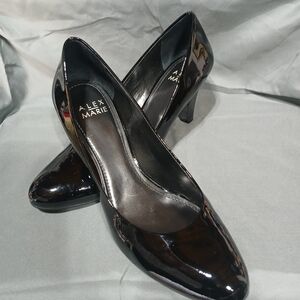 Alex Marie Shiny Black Heels